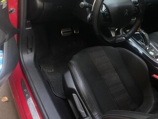 2018 Peugeot 308 II Рестайлинг, красный, 1365000 рублей, вид 5