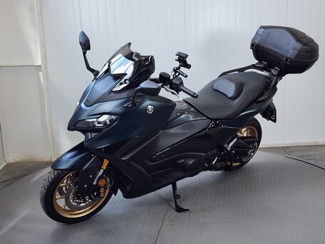 2022 Yamaha TMAX, зелёный, 1335000 рублей, вид 4