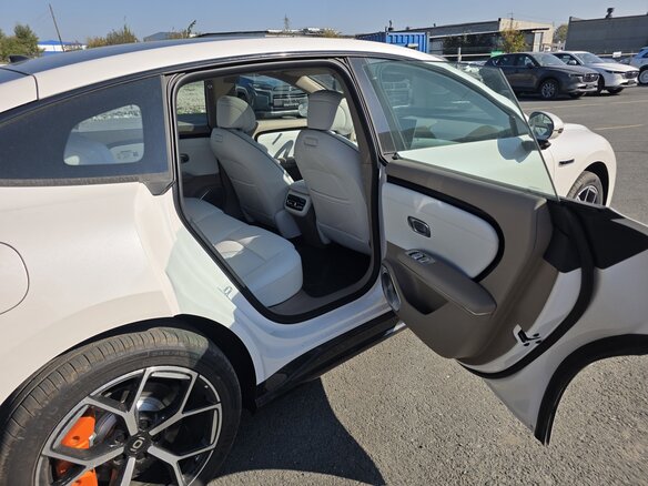 2026 Changan Qiyuan A06 28.39 kWh, серый, 2700000 рублей - вид 12