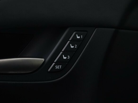 2020 Lexus LX 570 III Рестайлинг 2, чёрный, 8149077 рублей - вид 19