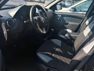 2026 Lada (ВАЗ) Largus Cross I Рестайлинг, чёрный, 2067000 рублей, вид 4