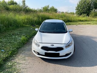 2012 Kia Ceed II, белый, 670000 рублей, вид 4