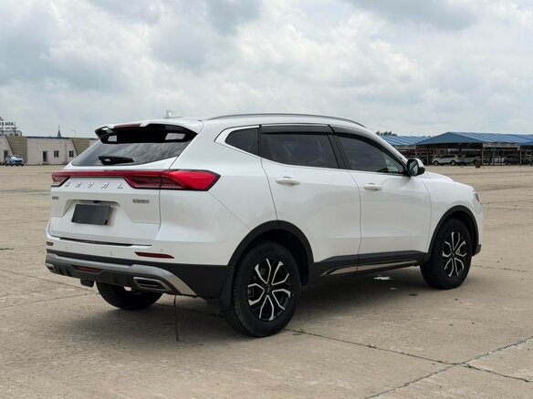 2023 Haval H6 II Рестайлинг, белый, 1283517 рублей - вид 5