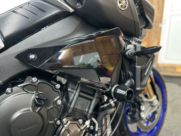 2017 Yamaha MT-10SP, серебристый, 1470000 рублей - вид 14