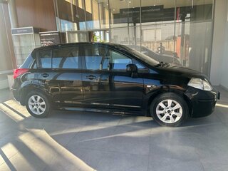 2011 Nissan Tiida I Рестайлинг, чёрный, 549000 рублей, вид 3