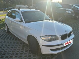 2008 BMW 1 серии 116i I (E81/E82/E87/E88) Рестайлинг, белый, 660000 рублей, вид 2