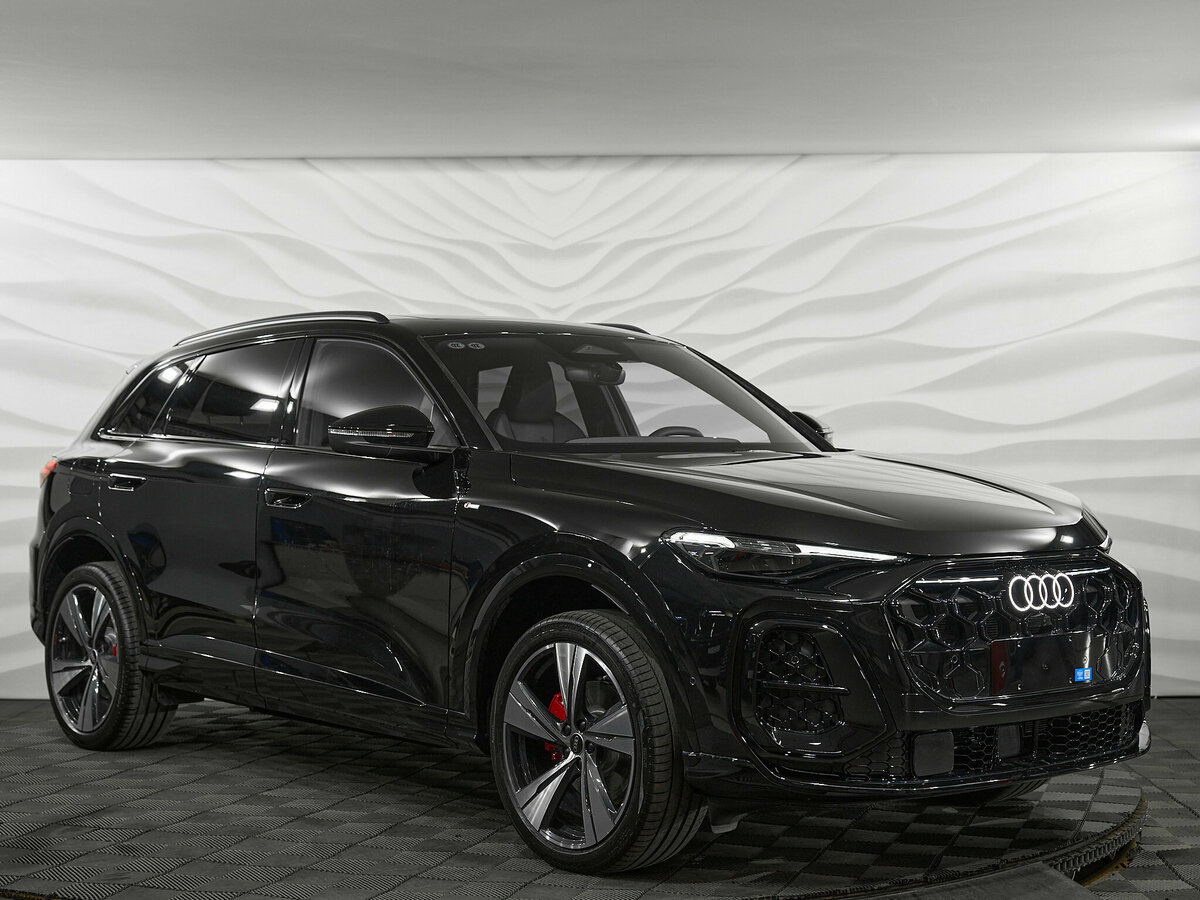 Открыть фотографии: Audi Q5 III (GU)