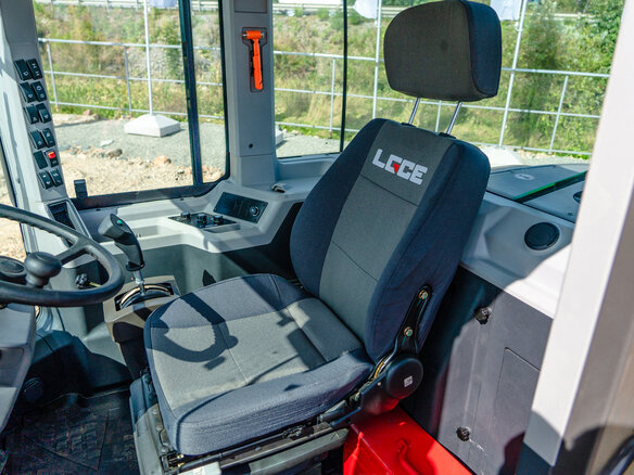 2025 LGCE RS7120H, жёлтый, 6990000 рублей - вид 14