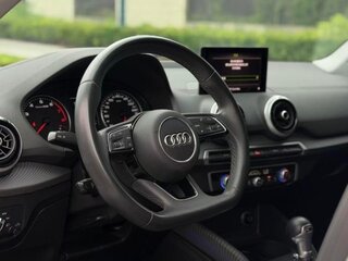 2023 Audi Q2 L 35 TFSI I Рестайлинг, белый, 1700000 рублей, вид 5
