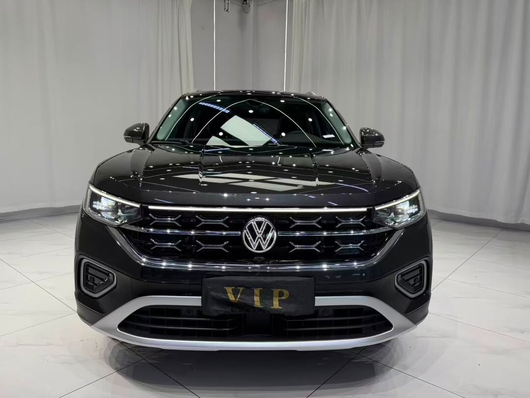 Открыть фотографии: Volkswagen Tayron I Рестайлинг
