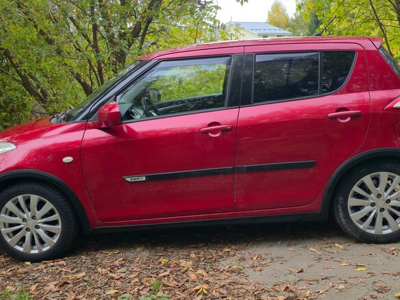 2011 Suzuki Swift IV, красный, 850000 рублей - вид 6