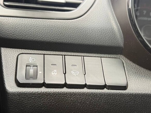 2016 Kia Rio III Рестайлинг, красный, 950000 рублей - вид 8
