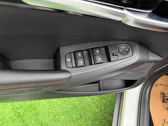 2023 Kia KX3, белый - вид 12