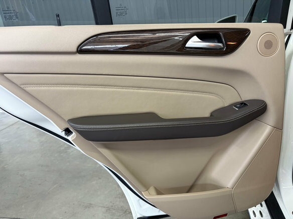2011 Mercedes-Benz M-Класс 350 III (W166), белый - вид 17