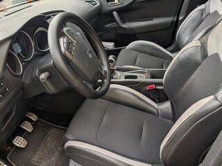 2012 Citroen DS4, белый, 700000 рублей, вид 4