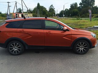 2019 Lada (ВАЗ) Vesta SW Cross I, оранжевый, 750000 рублей, вид 4