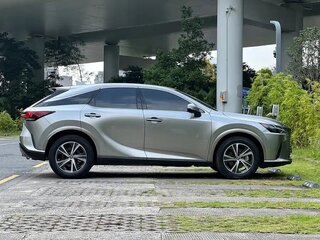 2025 Lexus RX 300 V, серебристый, 6539748 рублей, вид 3