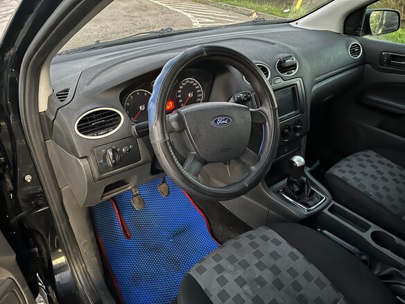 2007 Ford Focus II Рестайлинг, чёрный - вид 6