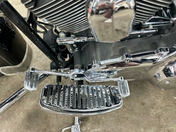 2009 Harley-Davidson Road King, чёрный, 990000 рублей - вид 35