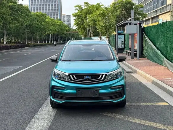 2022 Geely Vision X3 Pro, голубой - вид 1