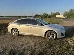 2013 Chevrolet Cruze I Рестайлинг, серебристый, 760000 рублей, вид 1