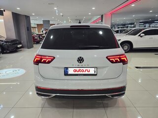 2023 Volkswagen Tiguan II Рестайлинг, белый, 3210000 рублей, вид 3