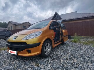 2005 Peugeot 1007, золотистый, 340000 рублей, вид 1