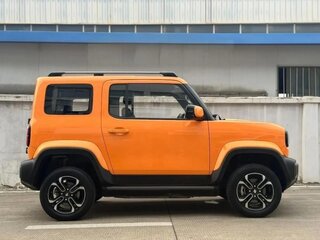 2024 Baojun Yep, оранжевый, 1400000 рублей, вид 4