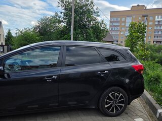 2014 Kia Ceed II, чёрный, 910000 рублей, вид 4