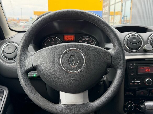 2014 Renault Duster I, бежевый, 820000 рублей - вид 8