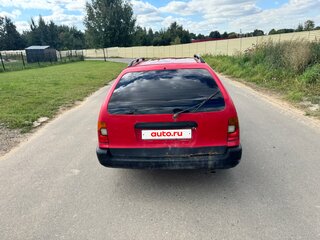 1993 Toyota Corolla VII (E100), красный, 250000 рублей, вид 2