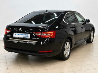 2018 Skoda Superb III, чёрный, 1480000 рублей, вид 4