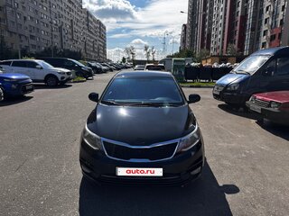 2016 Kia Rio III Рестайлинг, чёрный, 670000 рублей, вид 2