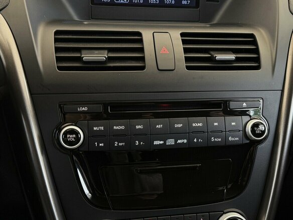 2018 FAW Besturn X80 I, белый - вид 6