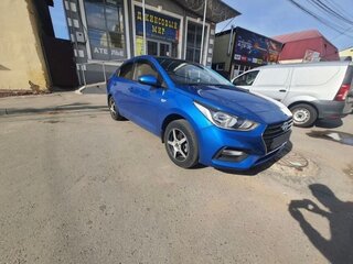 2017 Hyundai Solaris II, синий, 1100000 рублей, вид 2