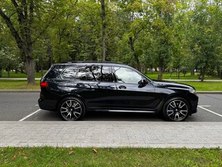 2020 BMW X7 40i I (G07), чёрный, 7100000 рублей, вид 5
