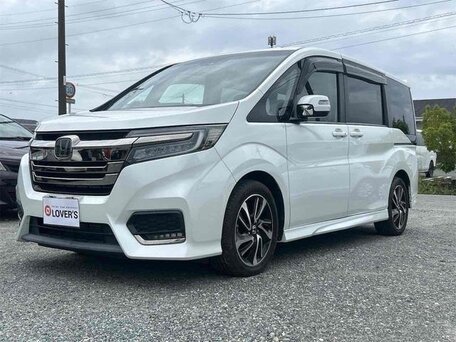 Honda Stepwgn V Рестайлинг