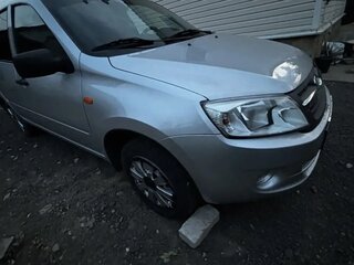 2014 Lada (ВАЗ) Granta I, серебристый, 630000 рублей, вид 2