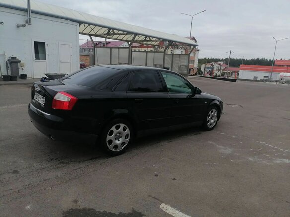 2002 Audi A4 II (B6), чёрный, 490000 рублей - вид 2