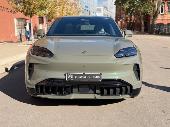 2026 Porsche Cayenne Electric IV, бежевый - вид 1