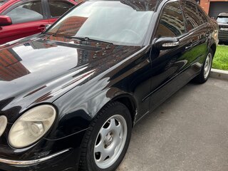 2003 Mercedes-Benz E-Класс 200 III (W211, S211), чёрный, 760000 рублей, вид 1