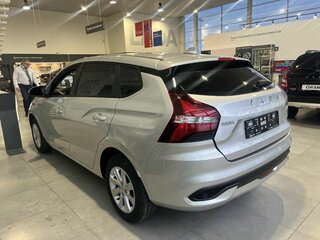 2026 Lada (ВАЗ) Iskra SW, серебристый, 1569150 рублей, вид 2