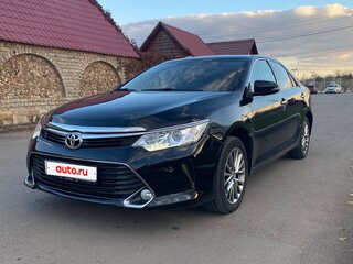 2016 Toyota Camry VII (XV50) Рестайлинг, чёрный, 1990000 рублей, вид 2