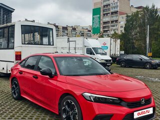 2021 Honda Civic XI, красный, 2350000 рублей, вид 5