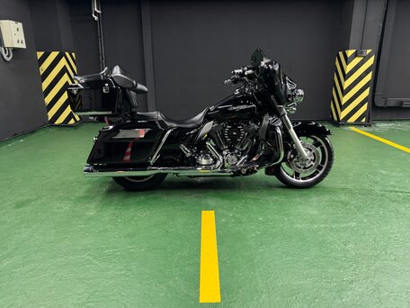 2013 Harley-Davidson Street Glide, чёрный, 1175000 рублей, вид 1