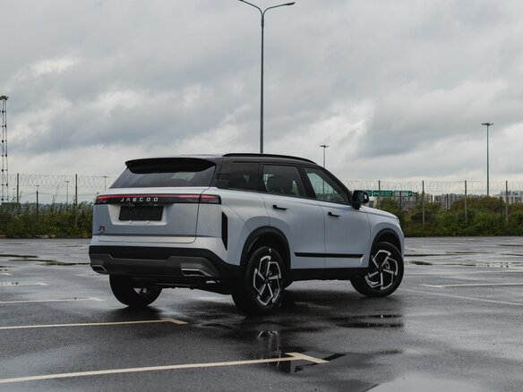 2025 Jaecoo J7 I, серебристый, 3108900 рублей - вид 6