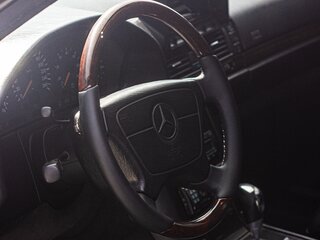 1998 Mercedes-Benz S-Класс 320 III (W140) Рестайлинг, чёрный, 1500000 рублей, вид 5