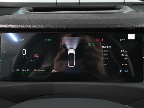 2026 Geely Galaxy M7, серый, 3778000 рублей - вид 18