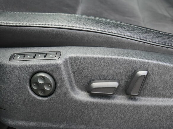 2013 Skoda Superb DSG II Рестайлинг, чёрный, 959000 рублей - вид 11