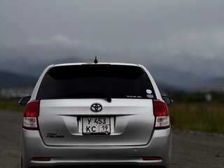 2014 Toyota Corolla Fielder XI (E160, E170, E180), серый, 1170000 рублей, вид 4